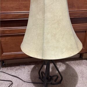 Hide and heavy metal rustic Table Lamp